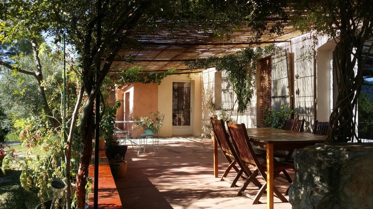 Les Oliviers Hotel Moustiers-Sainte-Marie Exterior photo